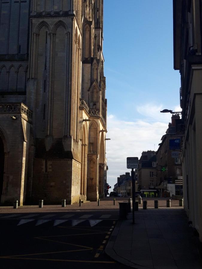 Agreables Chambres Independantes - Coutances Centre Luaran gambar