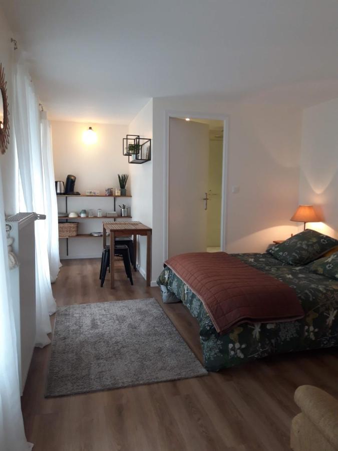 Agreables Chambres Independantes - Coutances Centre Luaran gambar
